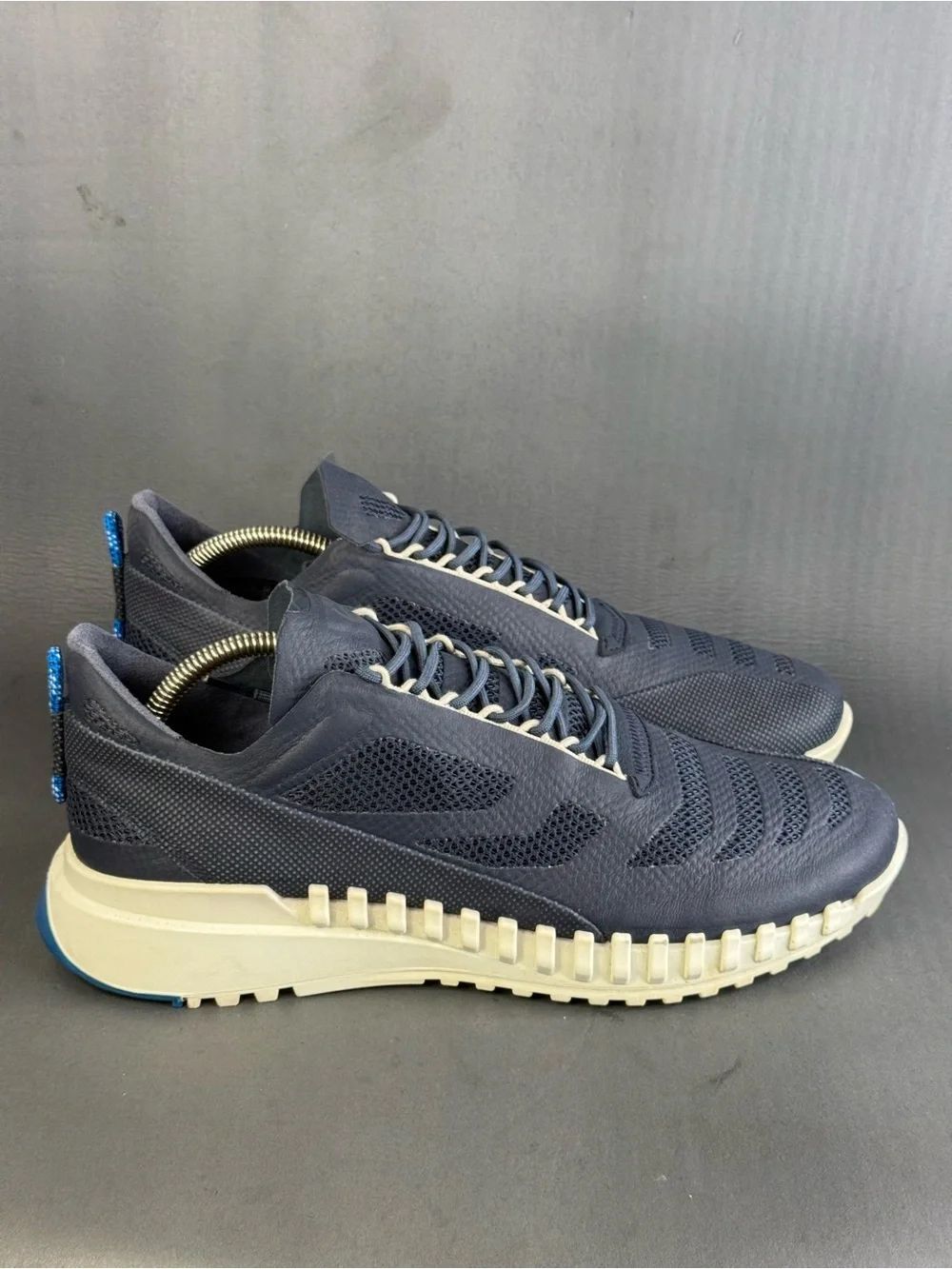 ECCO Men's Zipflex navy blue sneaker shoes men’s size 10-10.5